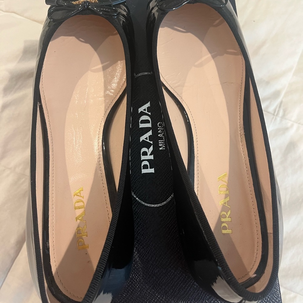 Black Patent Leather Flats - Picture 2 of 11